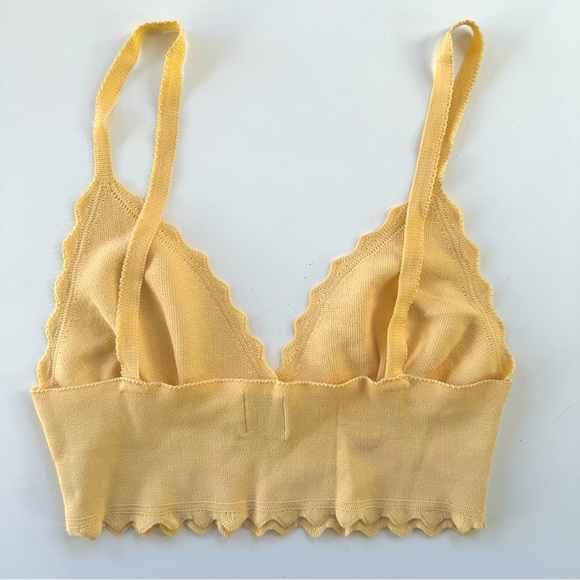 Princess Polly yellow crop top, size 8 - Picture 2 of 6